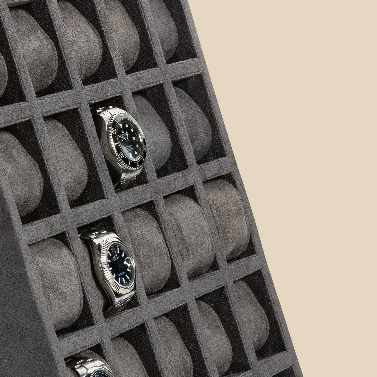 DP1 Display Box - 50 Watches
